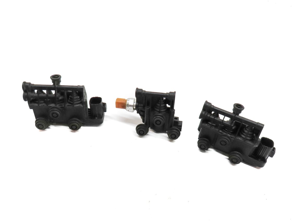 2008 LAND ROVER LR3 (L319) AIR SUSPENSION TRANSFER RELIEF VALVE SET 3