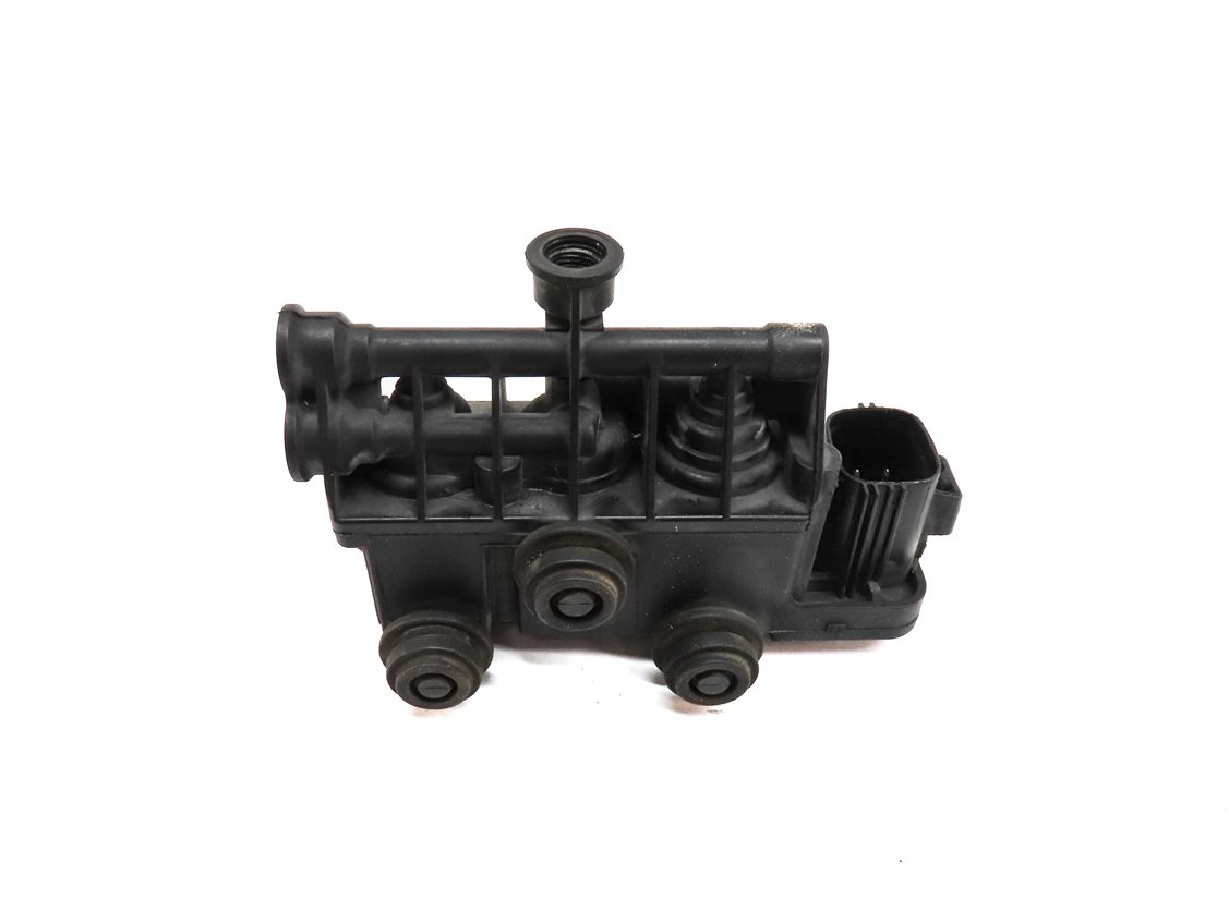 Thumbnail 10: 2008 LAND ROVER LR3 (L319) AIR SUSPENSION TRANSFER RELIEF VALVE SET 3