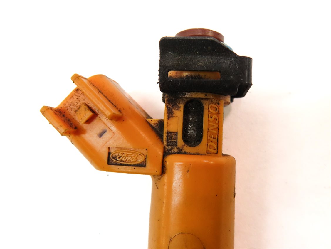 Thumbnail 5: 2005-2009 LR3 - RANGE ROVER SPORT (L320 L322) 4.4L V8 ENGINE FUEL INJECTOR SET 8