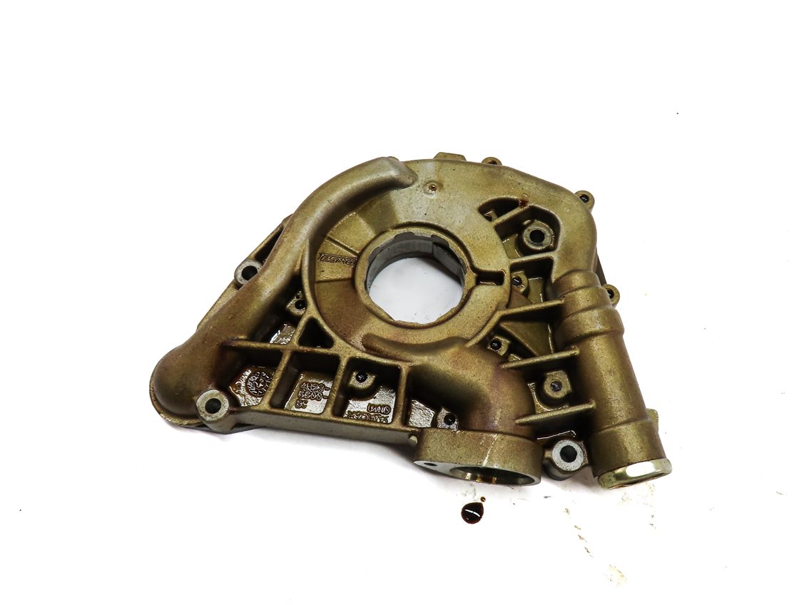 Thumbnail 6: 2008 LAND ROVER LR3 (L319) 4.4L (JAGUAR) ENGINE OIL PUMP