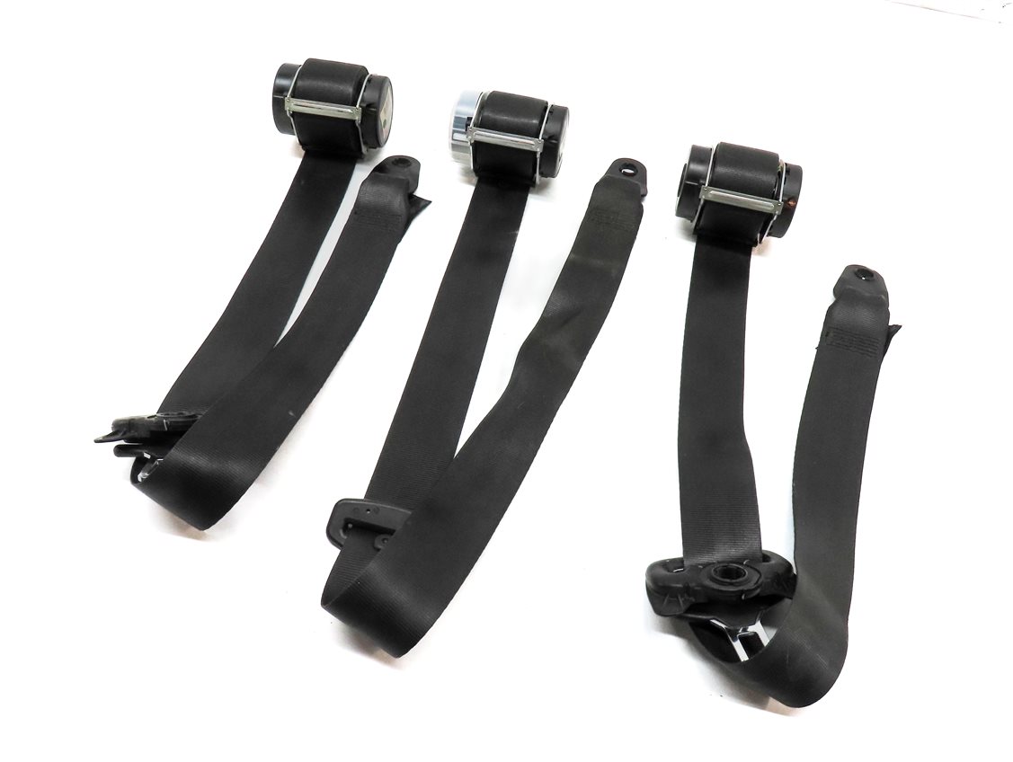 2008 LAND ROVER LR3 REAR 2ND ROW LEFT RIGHT & CENTER SEATBELT RETRACTOR (BLACK)