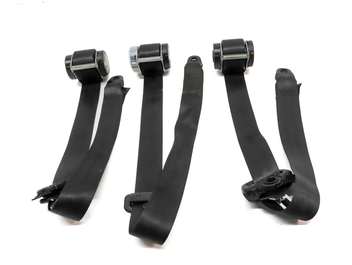 Thumbnail 2: 2008 LAND ROVER LR3 REAR 2ND ROW LEFT RIGHT & CENTER SEATBELT RETRACTOR (BLACK)