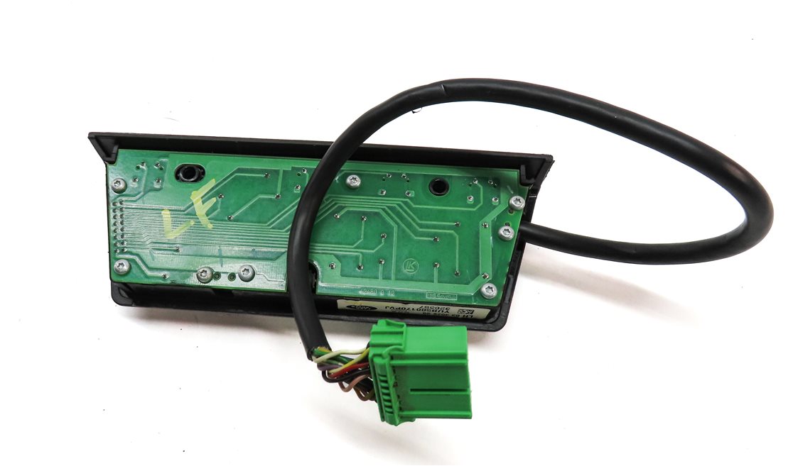 Thumbnail 5: 2008 LAND ROVER LR3 (L319) FRONT LEFT DRIVER SEAT ADJUST ADJUSTMENT SWITCH BLACK