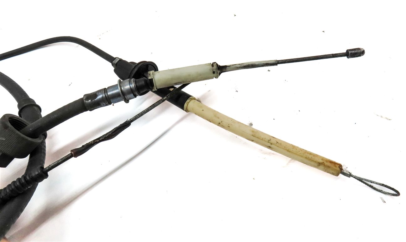 Thumbnail 8: 2008 LAND ROVER LR3 (L319) EMERGENCY HILL PARKING E-BRAKE ACTUATOR w/ CABLES