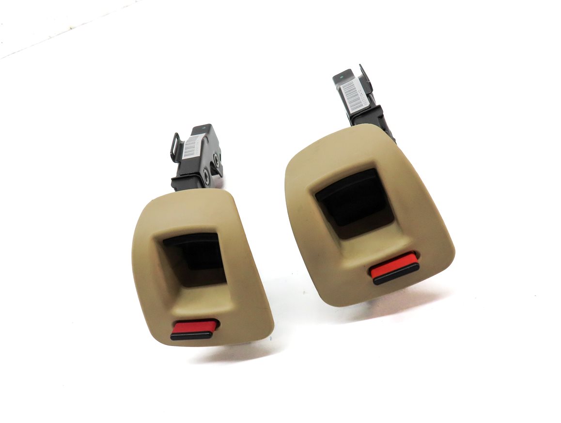 Thumbnail 3: 2010 BMW X5 (E70) REAR LEFT & RIGHT SEAT FOLD DOWN UP LATCH RELEASE BUTTON BEIGE