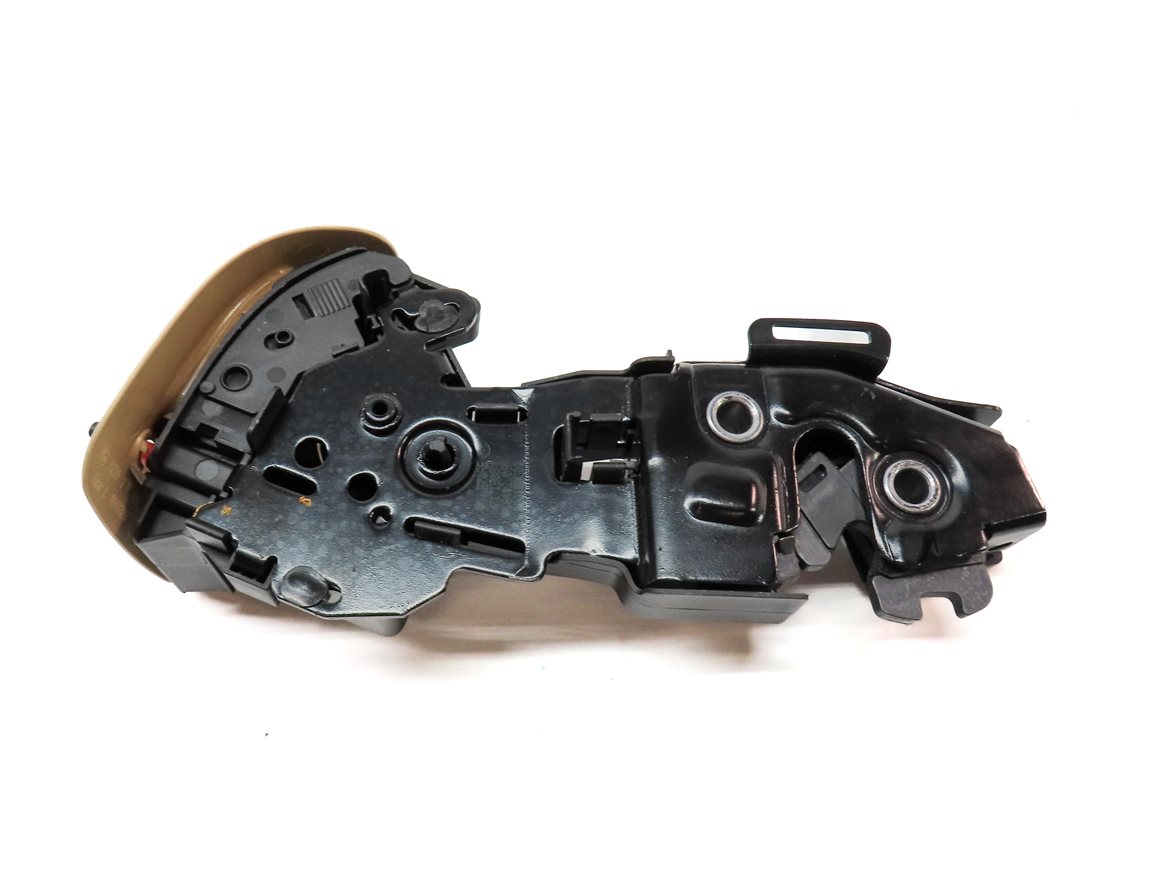 Thumbnail 7: 2010 BMW X5 (E70) REAR LEFT & RIGHT SEAT FOLD DOWN UP LATCH RELEASE BUTTON BEIGE