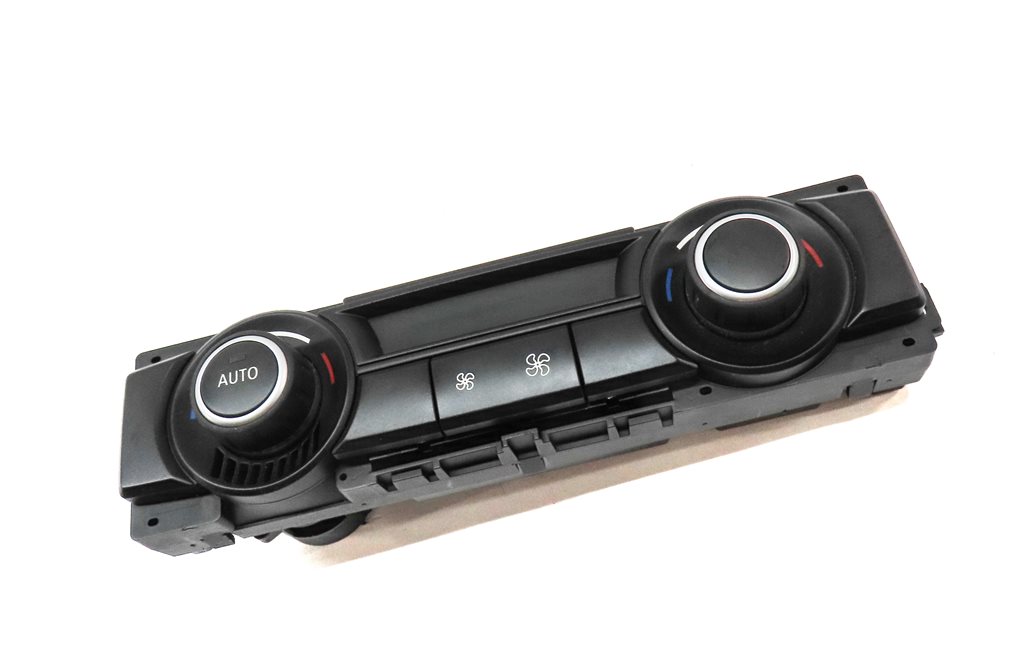 Thumbnail 4: 2007-2013 BMW X5 (E70) REAR CONSOLE HEATER A/C CLIMATE TEMPERATURE CONTROL PANEL