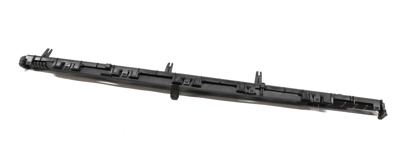 Thumbnail 1: 2007-2013 BMW X5 (E70) RIGHT REAR RETRACTABLE WINDOW SUN SCREEN PRIVACY SHADE