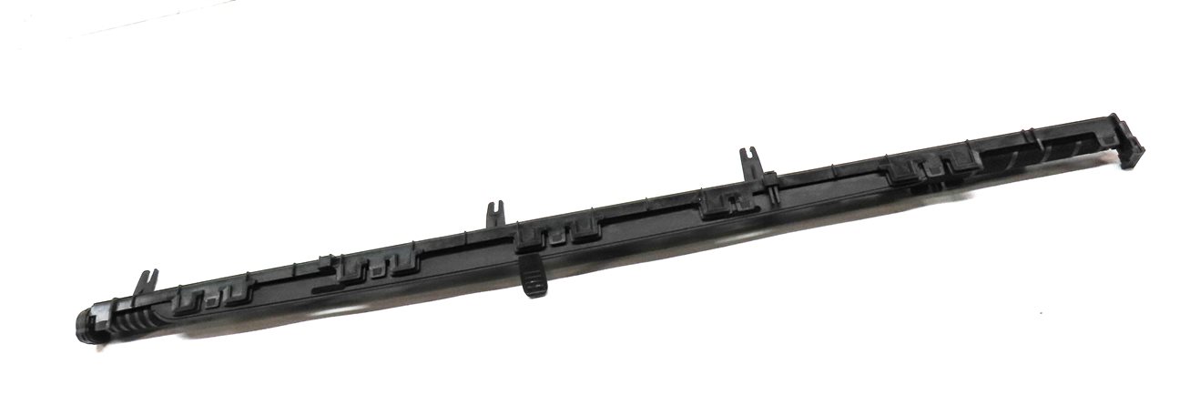 Thumbnail 3: 2007-2013 BMW X5 (E70) RIGHT REAR RETRACTABLE WINDOW SUN SCREEN PRIVACY SHADE