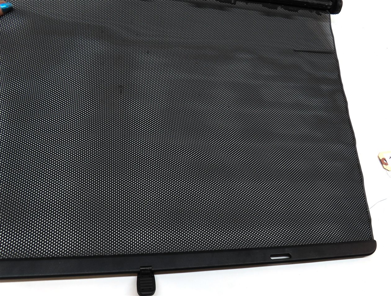 Thumbnail 6: 2007-2013 BMW X5 (E70) RIGHT REAR RETRACTABLE WINDOW SUN SCREEN PRIVACY SHADE