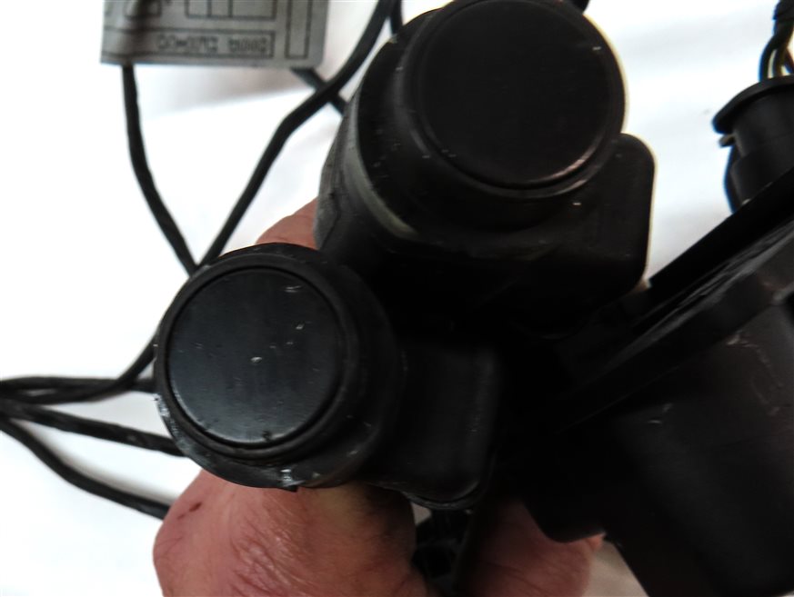 Thumbnail 6: 2010 BMW X5 (E70) FRONT PARK ASSIST PDC SENSOR SET4 (BLACK) w/ WIRE HARNESS