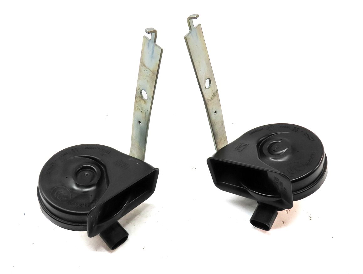 Thumbnail 2: 2007-2011 BMW X5 X6 (E70 E71 E72) HIGH & LOW TONE NOTE EMERGENCY SAFETY HORN SET