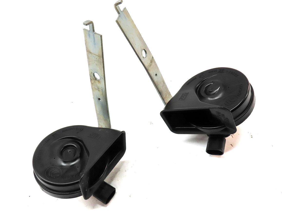 Thumbnail 3: 2007-2011 BMW X5 X6 (E70 E71 E72) HIGH & LOW TONE NOTE EMERGENCY SAFETY HORN SET