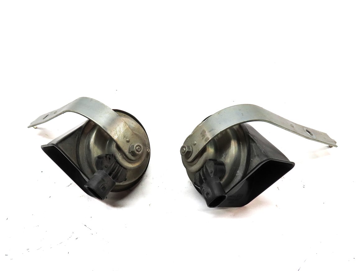 Thumbnail 4: 2007-2011 BMW X5 X6 (E70 E71 E72) HIGH & LOW TONE NOTE EMERGENCY SAFETY HORN SET