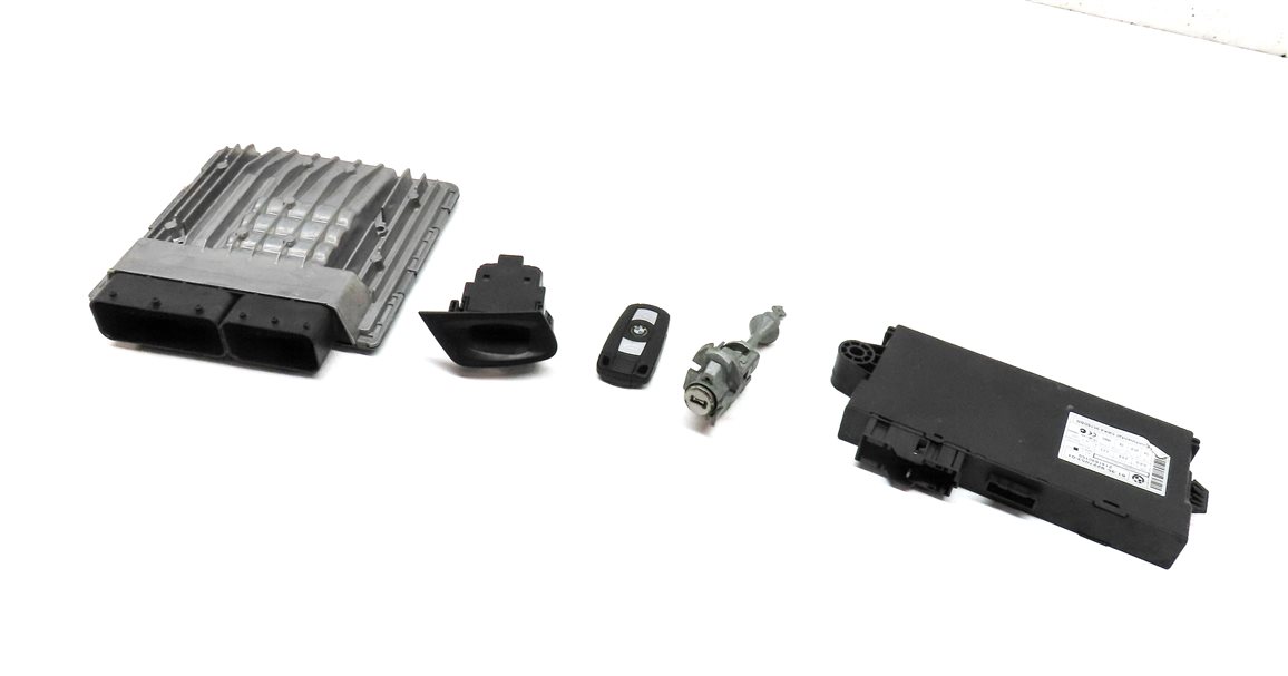 Thumbnail 1: 07-10 BMW 328i 528i X5 Z4 (E90 E60 E70 E89) 3.0L ECM DME IMMOBILIZER MODULE SET
