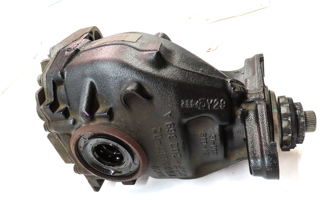 Thumbnail 6: 2010 BMW X5 (E70) 3.0L ENGINE REAR DIFFERENTIAL GEAR CARRIER (4.44 RATIO)