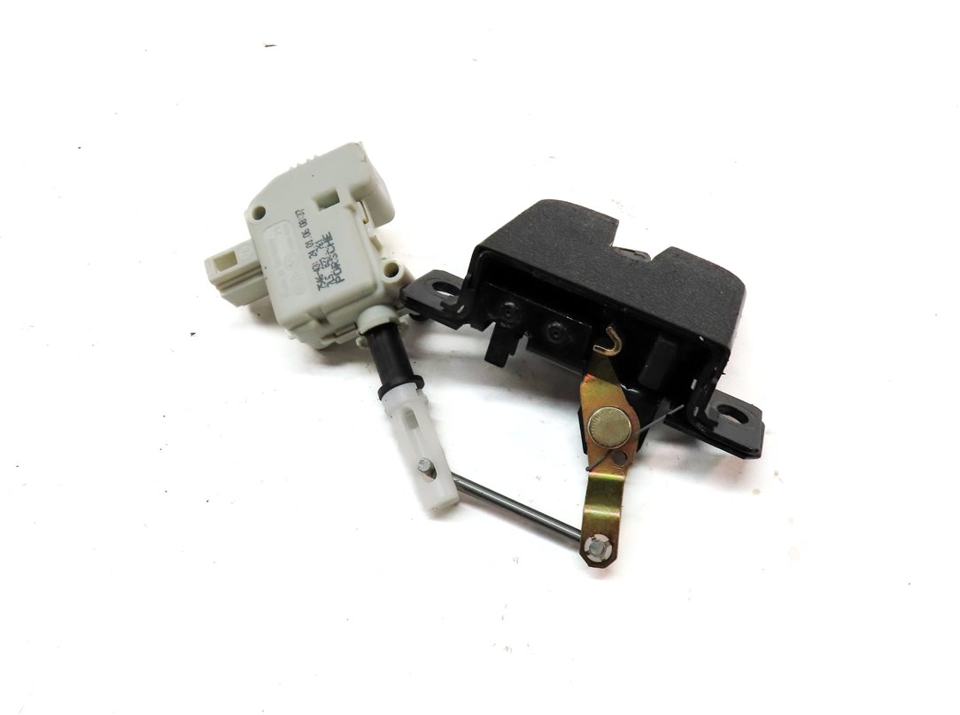 Thumbnail 4: 2006 PORSCHE CAYENNE S (955) REAR LOWER TRUNK LOCK LATCH & SERVO MOTOR