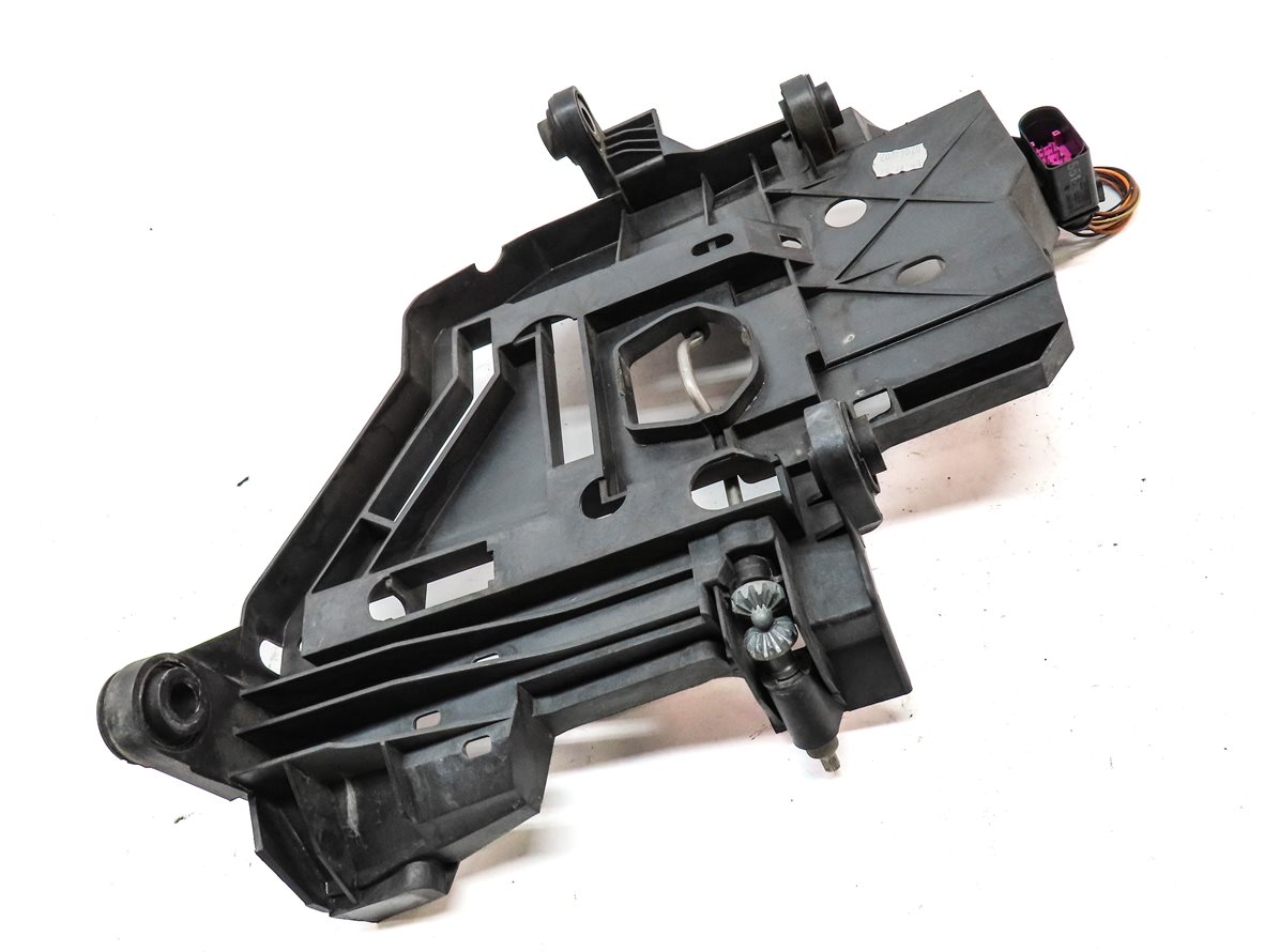 Thumbnail 3: 2006 PORSCHE CAYENNE S (955) FRONT LEFT DRIVER HEADLIGHT MOUNT BRACKET