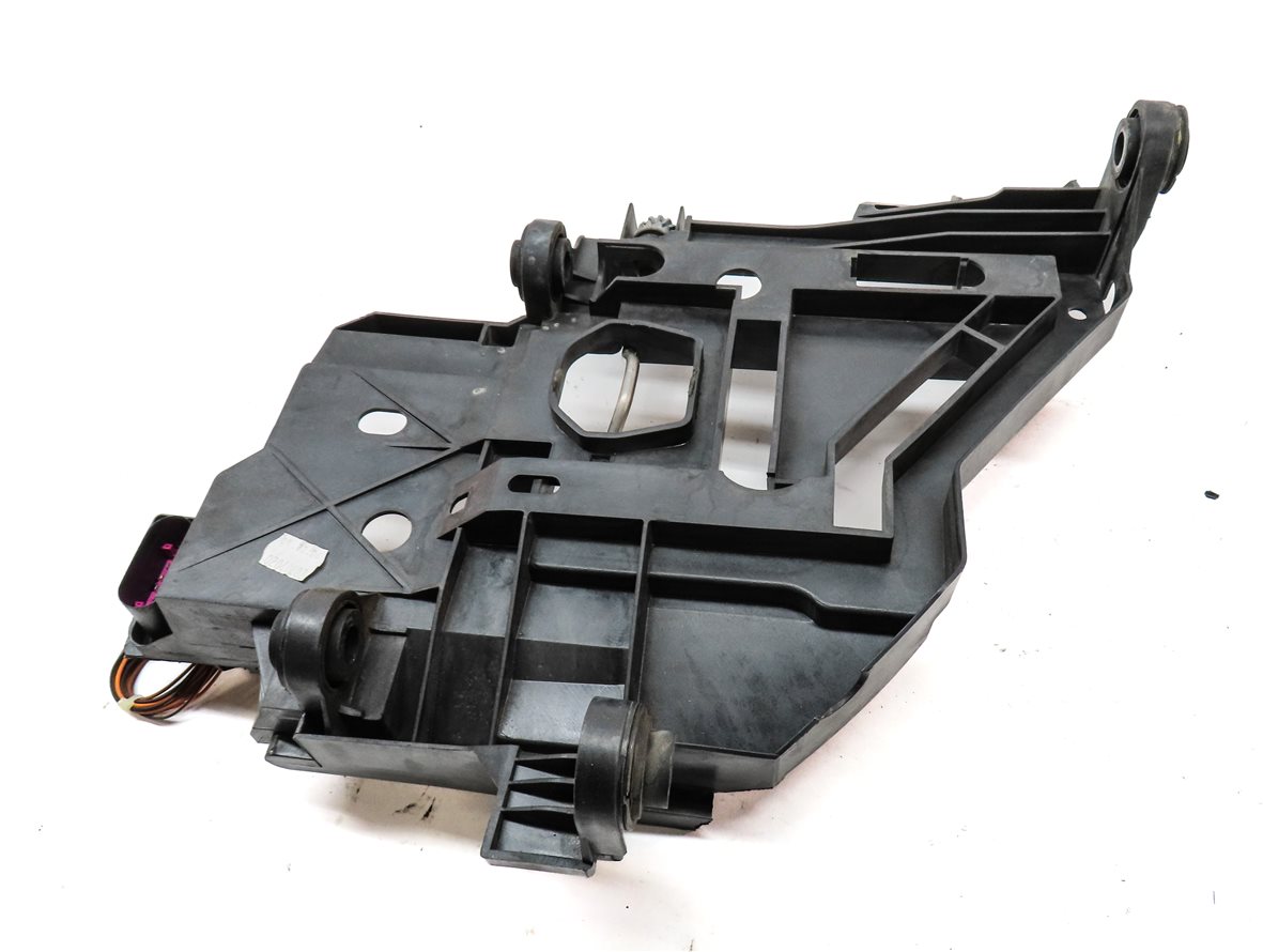 Thumbnail 5: 2006 PORSCHE CAYENNE S (955) FRONT LEFT DRIVER HEADLIGHT MOUNT BRACKET