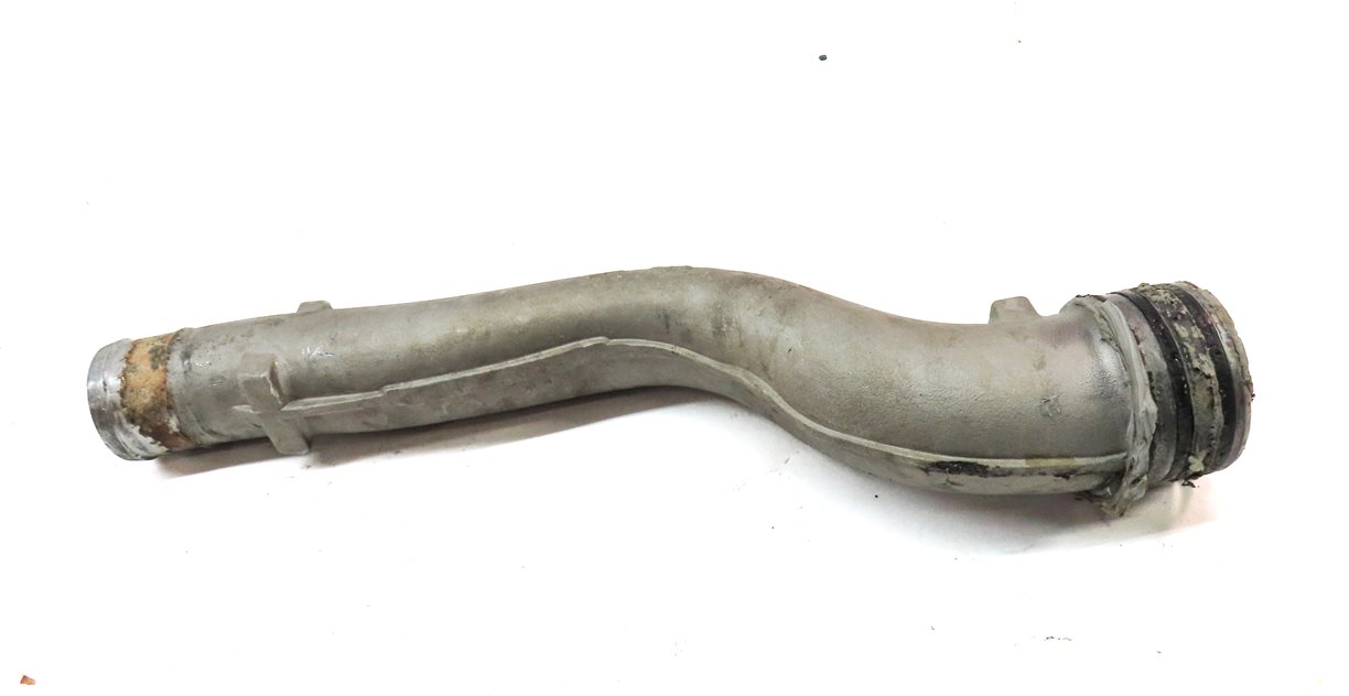 Thumbnail 2: 2006 PORSCHE CAYENNE S (955) 4.5L M48 N/A ENGINE FRONT LOWER COOLANT PIPE TUBE