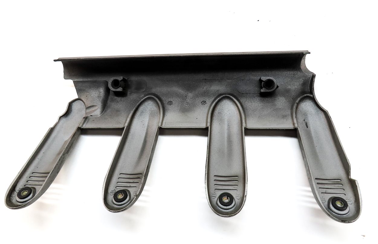 Thumbnail 6: 2003-2006 PORSCHE CAYENNE (955) 4.5L M48 VALVE COVER ENGINE COVER TRIM SET-3