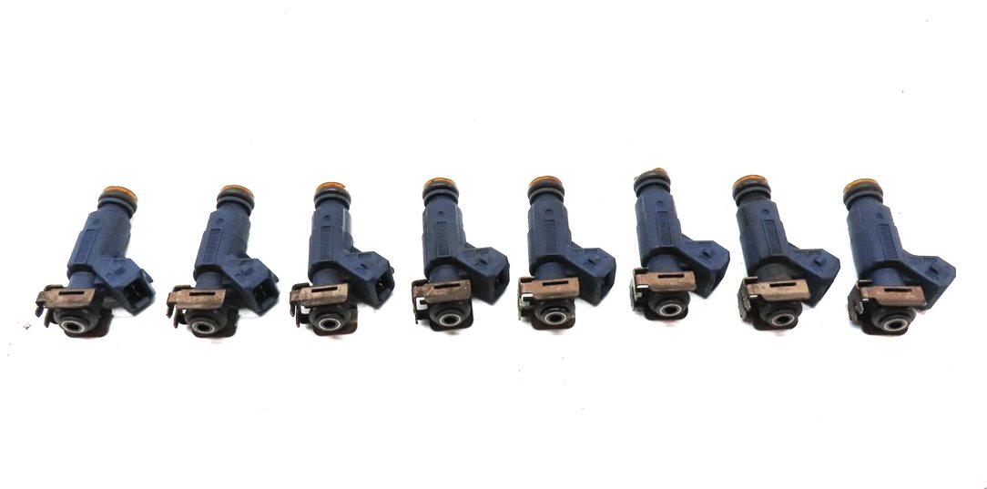 Thumbnail 2: 2003-2006 PORSCHE CAYENNE (955) 4.5L V8 ENGINE - FUEL INJECTOR SET (NON TURBO)