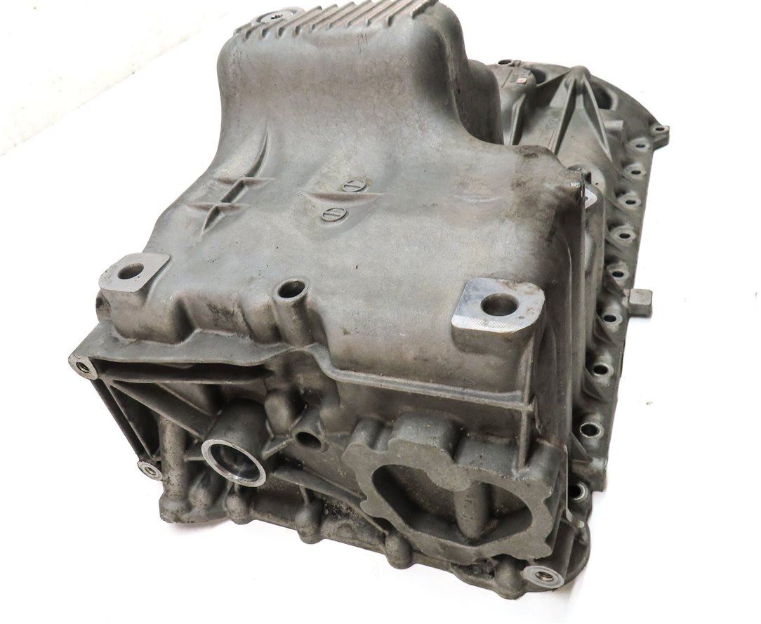 Thumbnail 4: 2003-2006 PORSCHE CAYENNE (955) 4.5L M48 V8 ENGINE OIL PAN SUMP (NON TURBO)