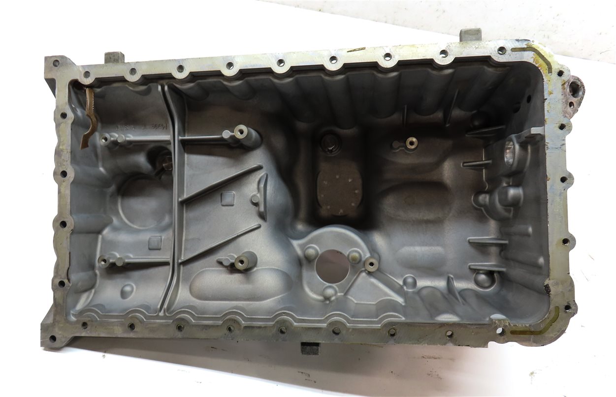 Thumbnail 7: 2003-2006 PORSCHE CAYENNE (955) 4.5L M48 V8 ENGINE OIL PAN SUMP (NON TURBO)