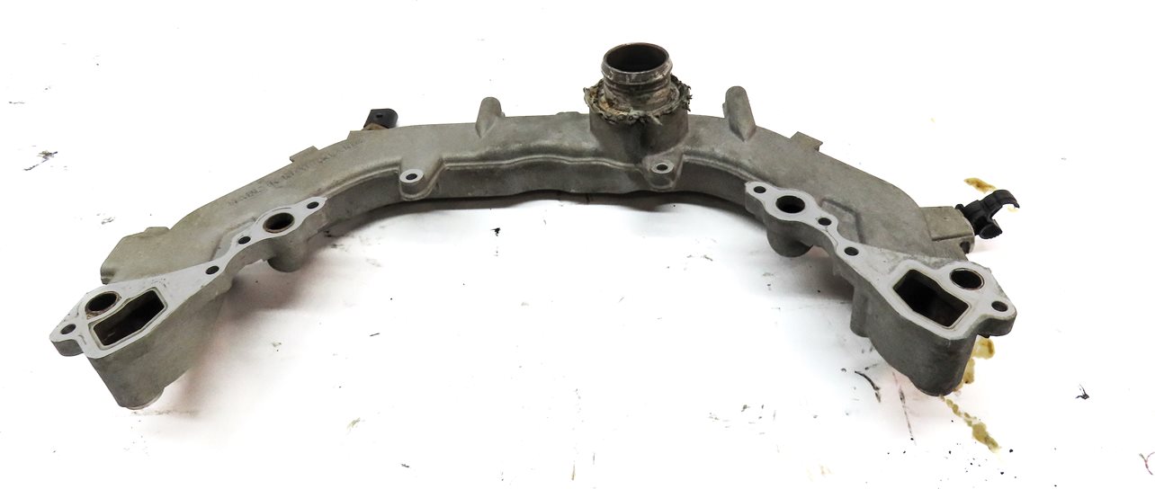 Thumbnail 4: 2006 PORSCHE CAYENNE S (955) 4.5L M48 N/A ENGINE COOLANT CROSSOVER PIPE