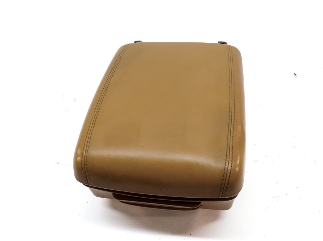 Thumbnail 2: 03-10 PORSCHE CAYENNE 955 957 FRONT CENTER CONSOLE ARMREST LID (HAVANA BEIGE)