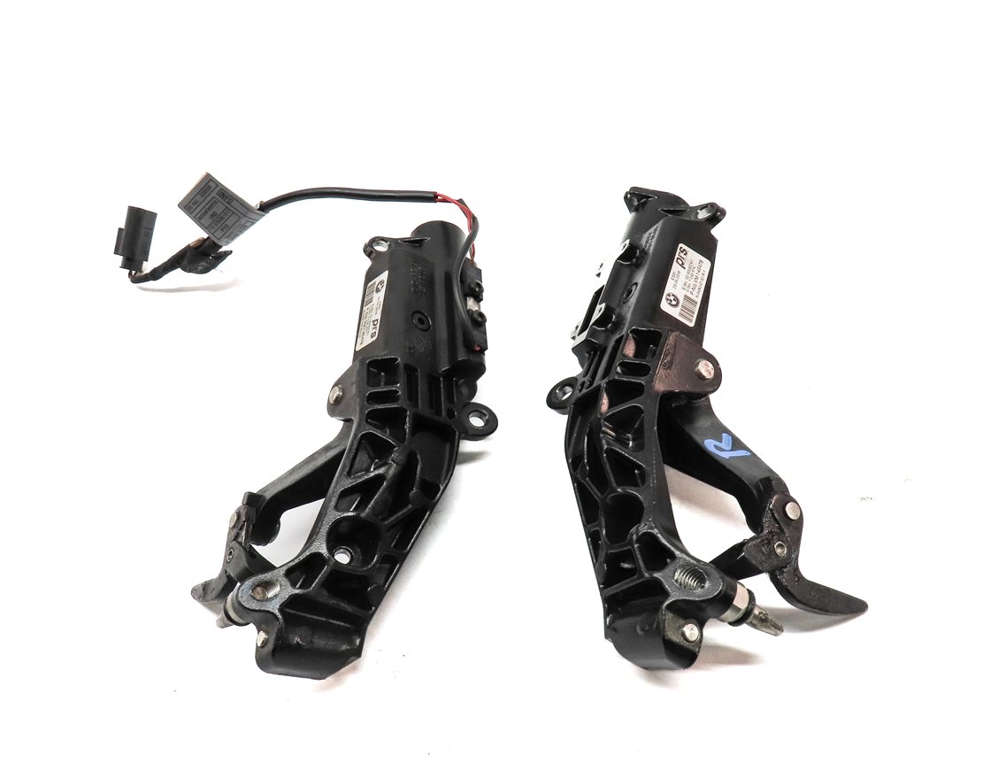 Thumbnail 2: 2007 BMW Z4 ROADSTER (E85) LEFT & RIGHT CONVERTIBLE TOP LOCK LATCH SET-2