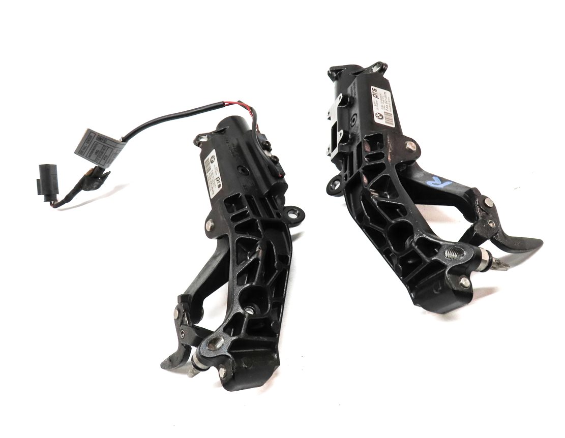 Thumbnail 3: 2007 BMW Z4 ROADSTER (E85) LEFT & RIGHT CONVERTIBLE TOP LOCK LATCH SET-2