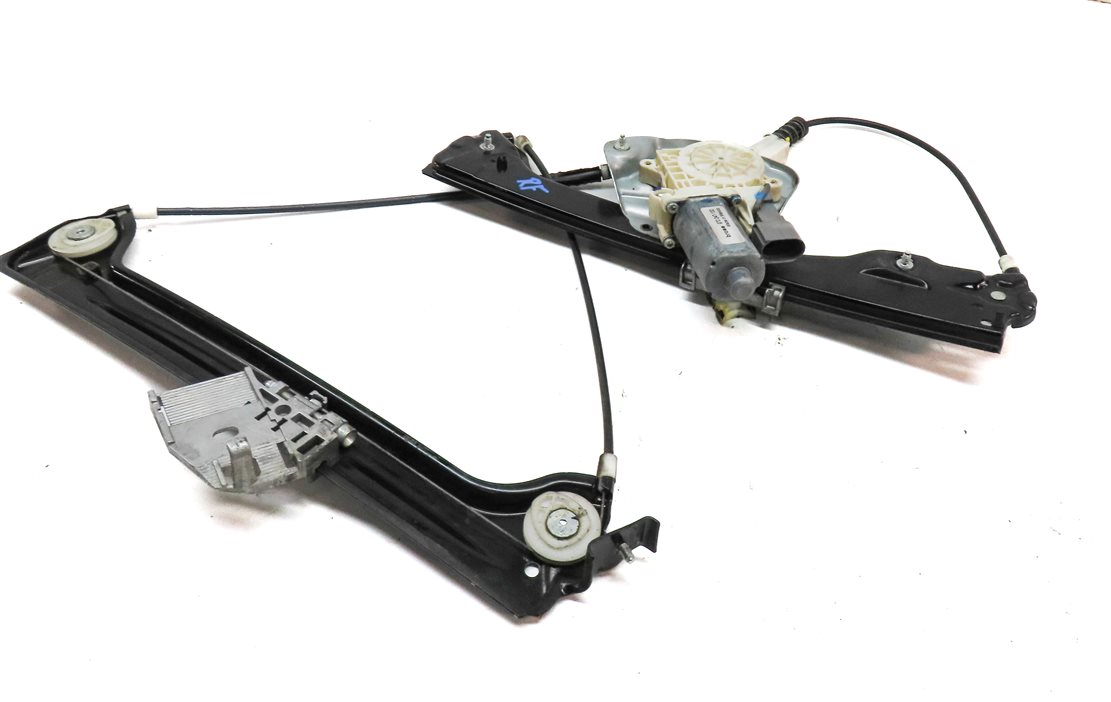 Thumbnail 1: 07-08 BMW Z4 (E85) FRONT RIGHT PASSENGER DOOR POWER WINDOW REGULATOR w/ MOTOR