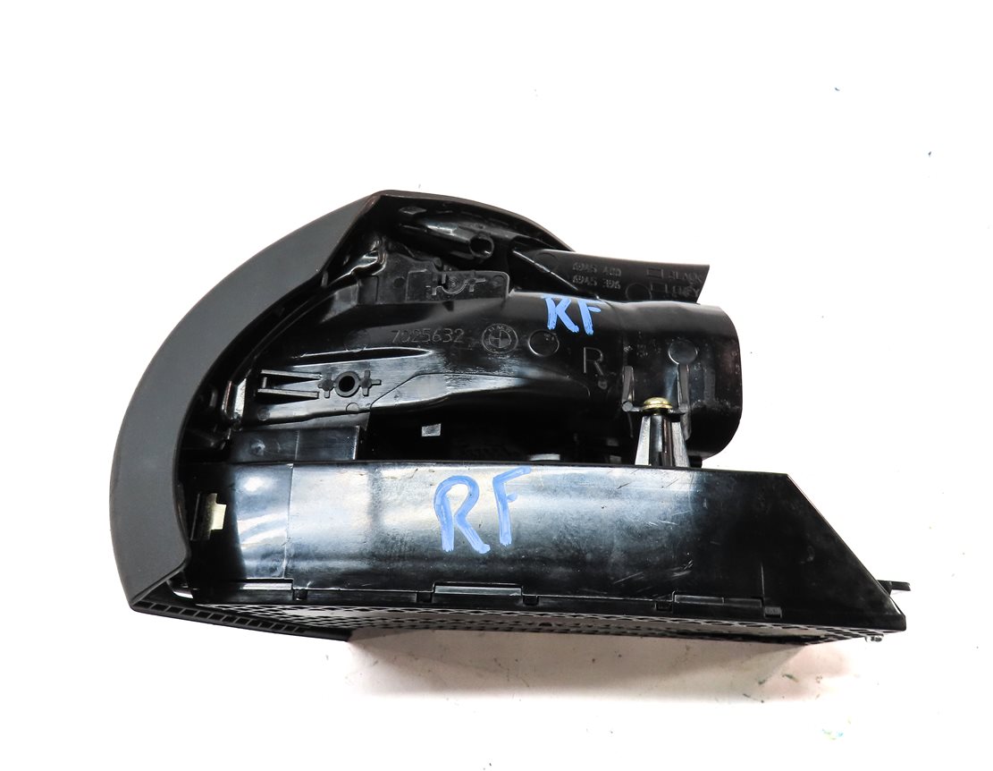 Thumbnail 5: 2007 BMW Z4 ROADSTER (E85) RIGHT PASSENGER DASH HEATER AC AIR VENT w/ CUP HOLDER