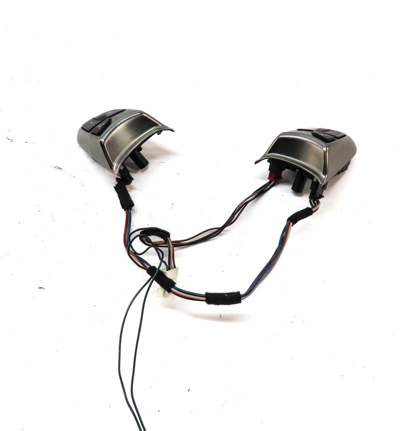 Thumbnail 4: 2007 BMW Z4 ROADSTER (E85) STEERING WHEEL RADIO PHONE SWITCH BUTTON SET-2
