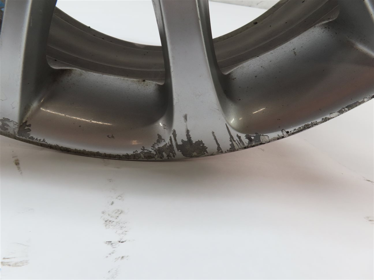 Thumbnail 3: 2003-2008 BMW Z4 (E85) 17x8 ALUMINUM ALLOY 10-SPOKE WHEEL RIM
