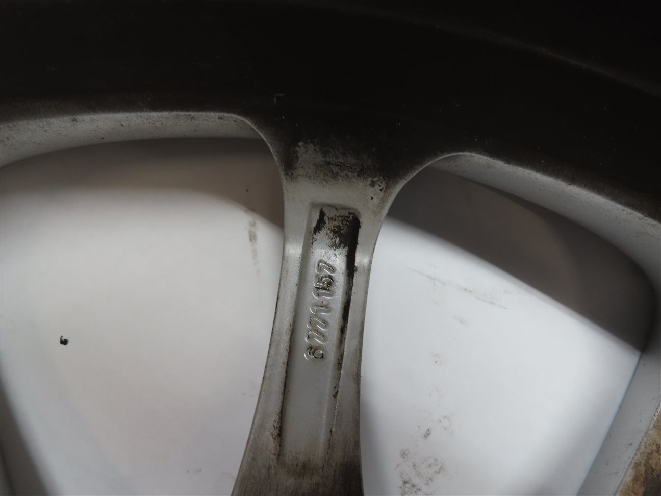 Thumbnail 9: 2003-2008 BMW Z4 (E85) 17x8 ALUMINUM ALLOY 10-SPOKE WHEEL RIM