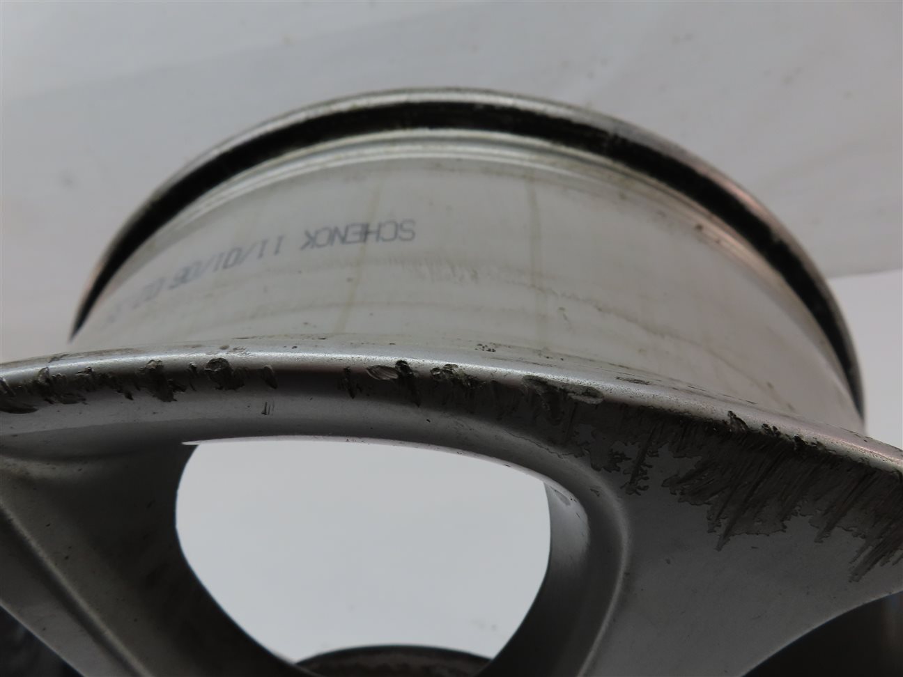Thumbnail 7: 2003-2008 BMW Z4 (E85) 17x8 ALUMINUM ALLOY 10-SPOKE WHEEL RIM