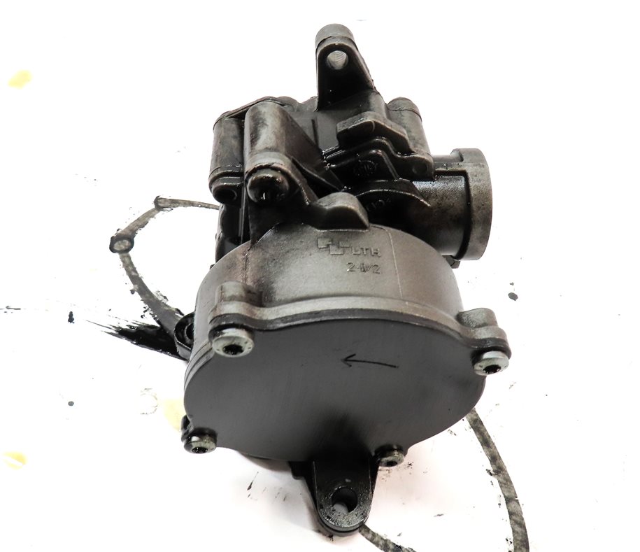 Thumbnail 6: 2014 AUDI A6 (C7 4G) 3.0L DIESEL (CPNB) ENGINE OIL PUMP
