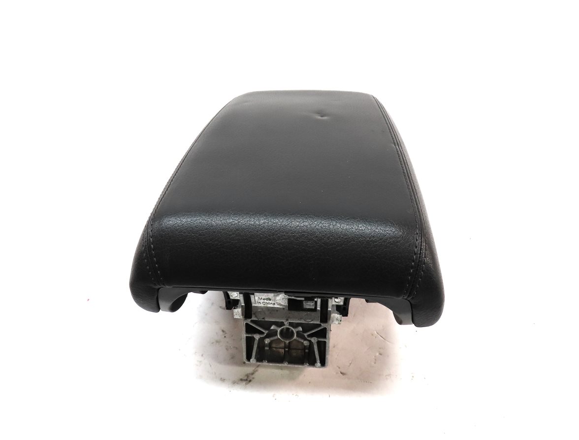 Thumbnail 5: 2011-2017 AUDI A6 A7 S6 S7 (C7 4G8) FRONT CENTER CONSOLE ARMREST LID (Black)