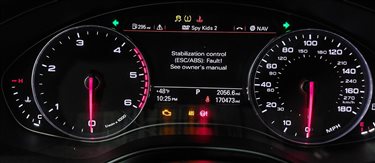 Thumbnail 2: 2014 AUDI A6 C7 3.0L DIESEL ECM IMMOBILIZER CLUSTER BODY ENGINE MODULE & KEY SET