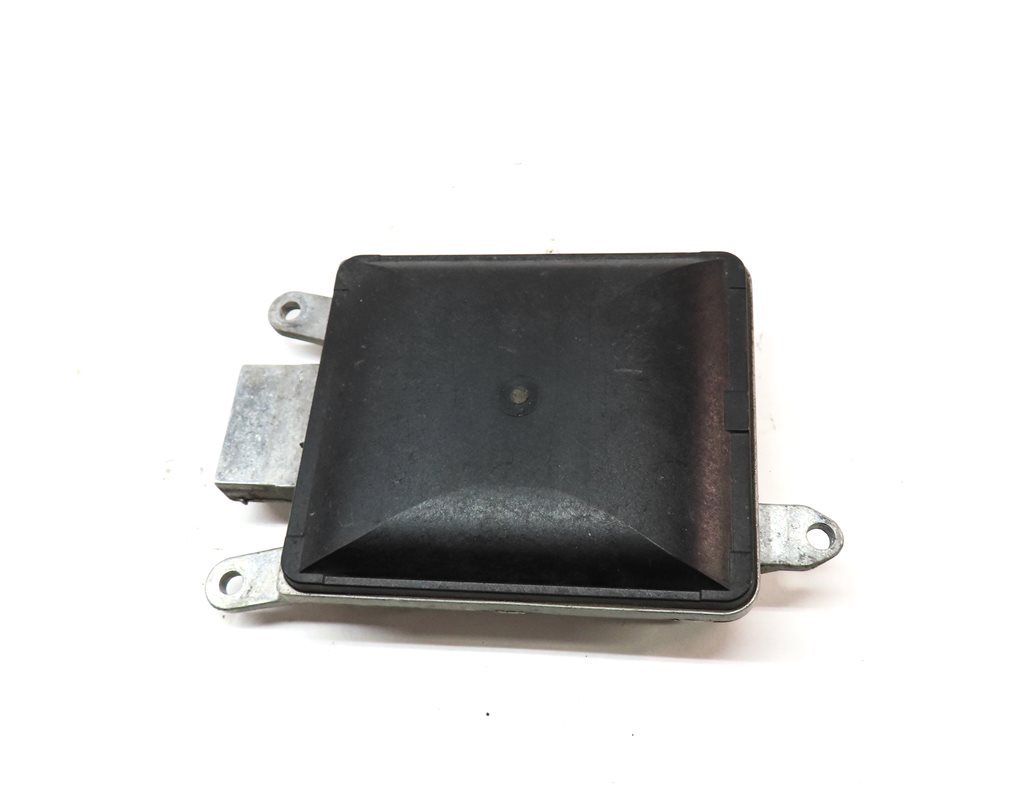 Thumbnail 5: 2012-2015 AUDI A6 S6 (C7) RIGHT PASSENGER REAR BLIND SPOT ALERT MODULE (MASTER)