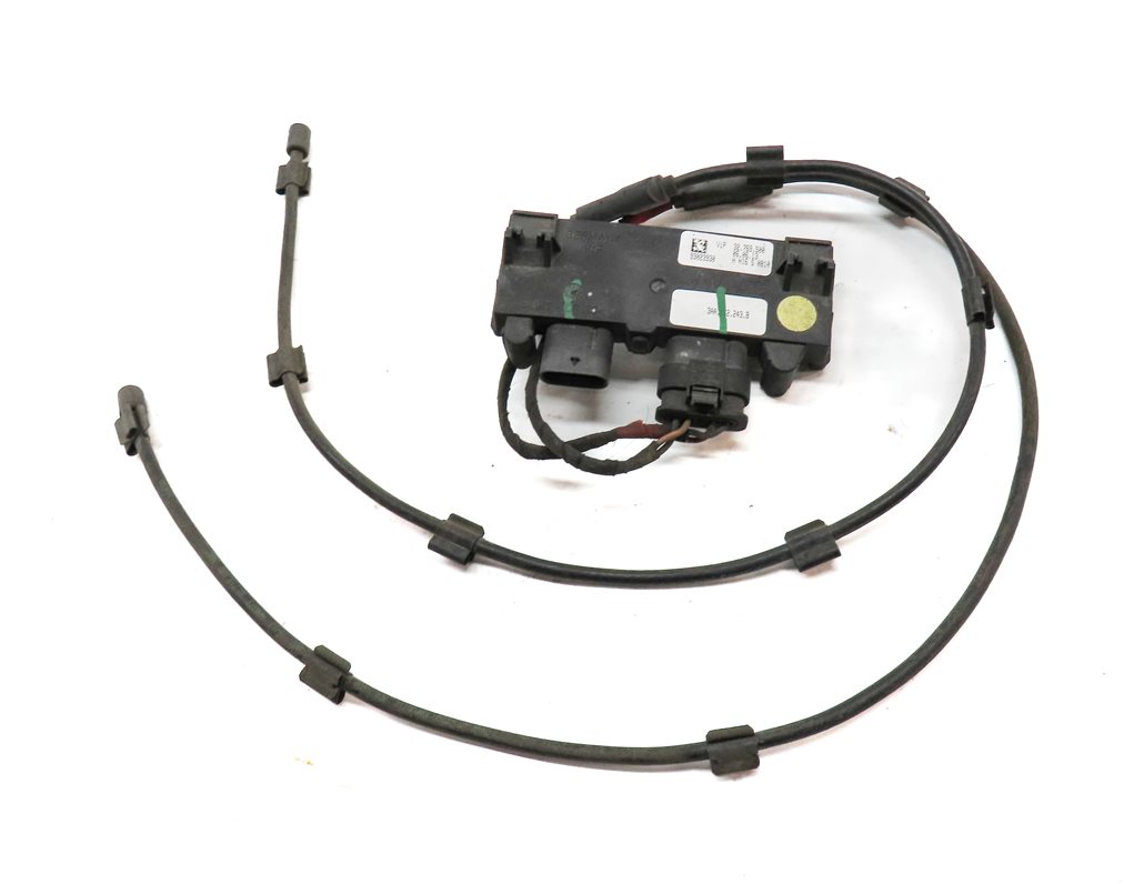 Thumbnail 4: 2014 AUDI A6 (C7 4G) HANDS FREE TRUNK OPEN KICK PANEL CONTROL MODULE w/ SENSORS