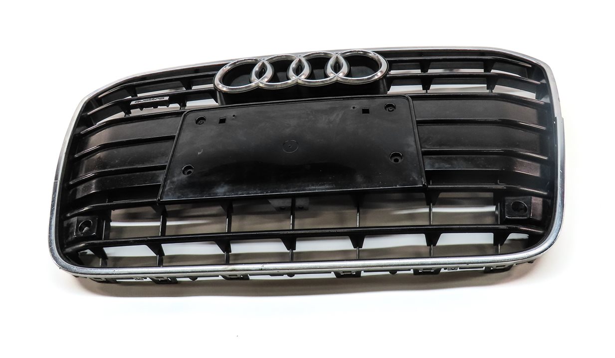 Thumbnail 2: 2012-2015 AUDI A6 (C7) FRONT CENTER HOOD GRILLE TRIM AIR VENT