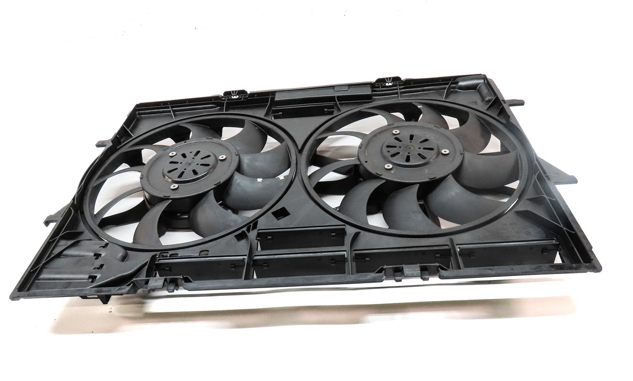 Thumbnail 2: 12-18 AUDI A6 A7 (C7) 3.0L SUPERCHARGED ENGINE RADIATOR COOLING FAN w/ SHROUD