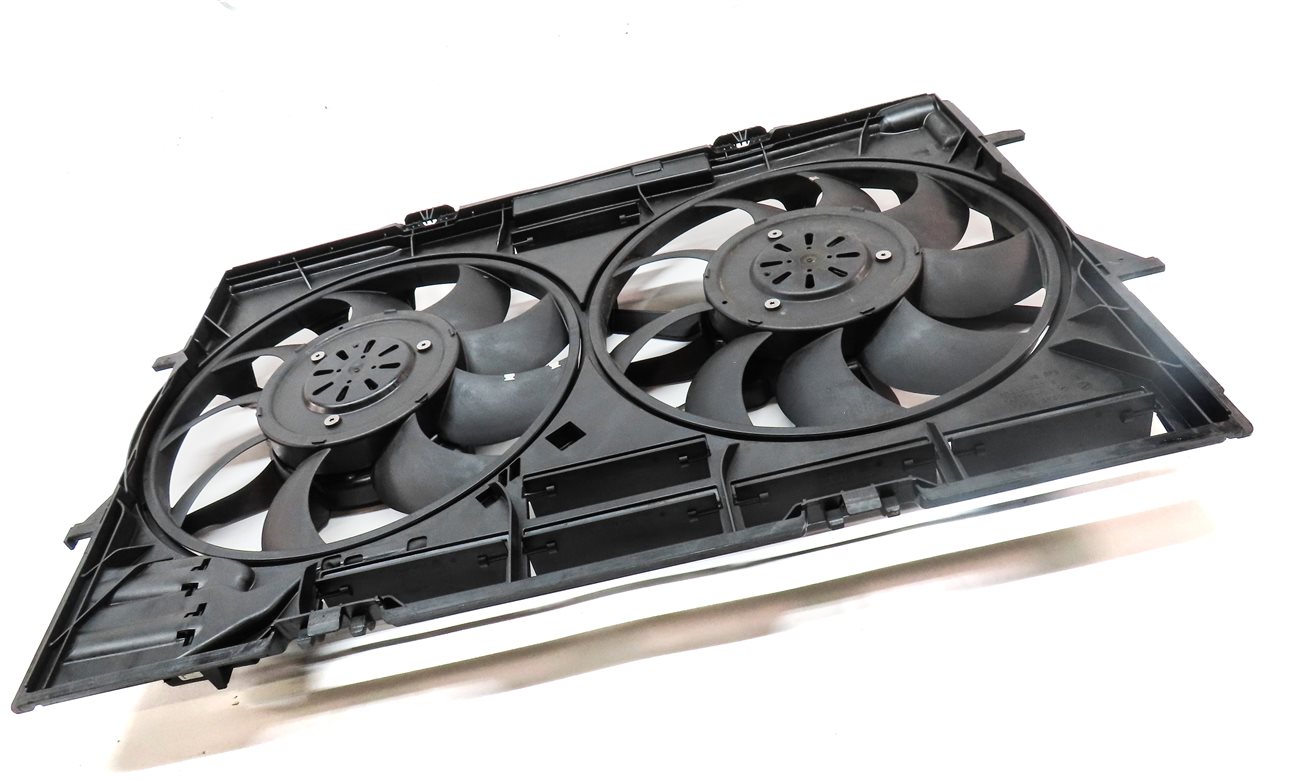 Thumbnail 3: 12-18 AUDI A6 A7 (C7) 3.0L SUPERCHARGED ENGINE RADIATOR COOLING FAN w/ SHROUD