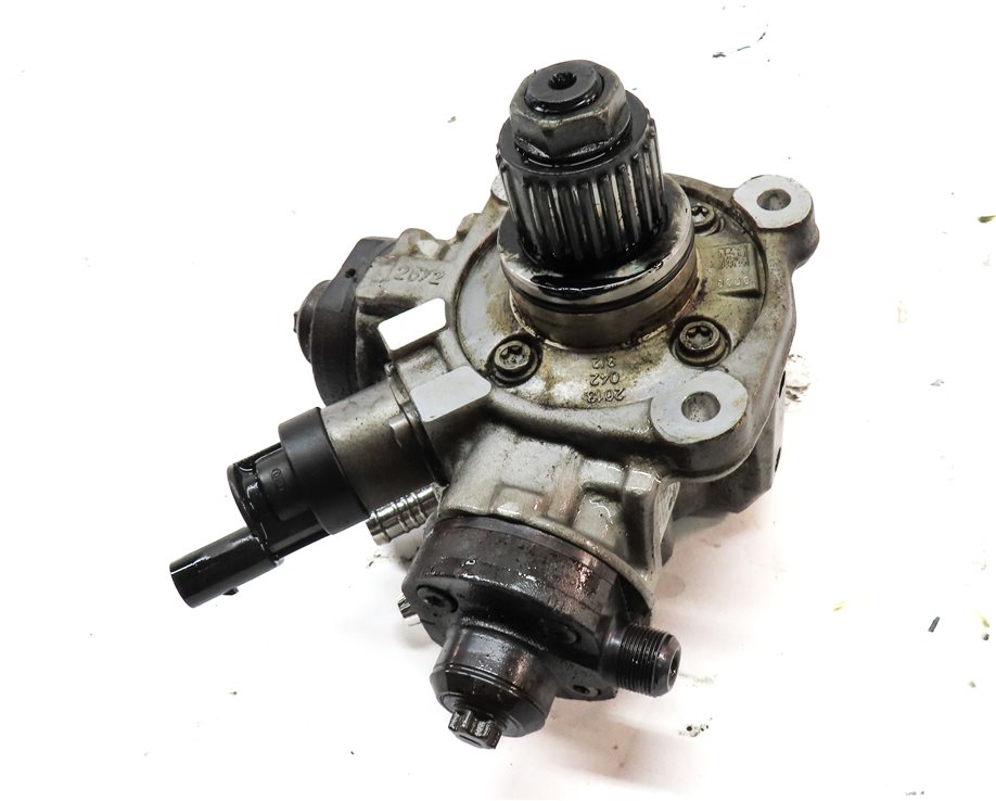 Thumbnail 4: 2013-2016 AUDI A6 A7 A8 Q5 Q7 TOUAREG - 3.0L TDI DIESEL HIGH PRESSURE FUEL PUMP