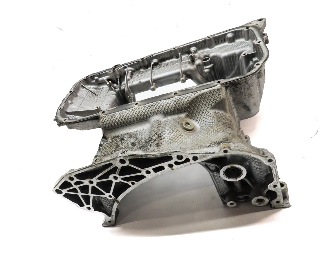 Thumbnail 3: 2014 AUDI A6 (C7 4G) 3.0L DIESEL (CPNB) UPPER ENGINE OIL PAN