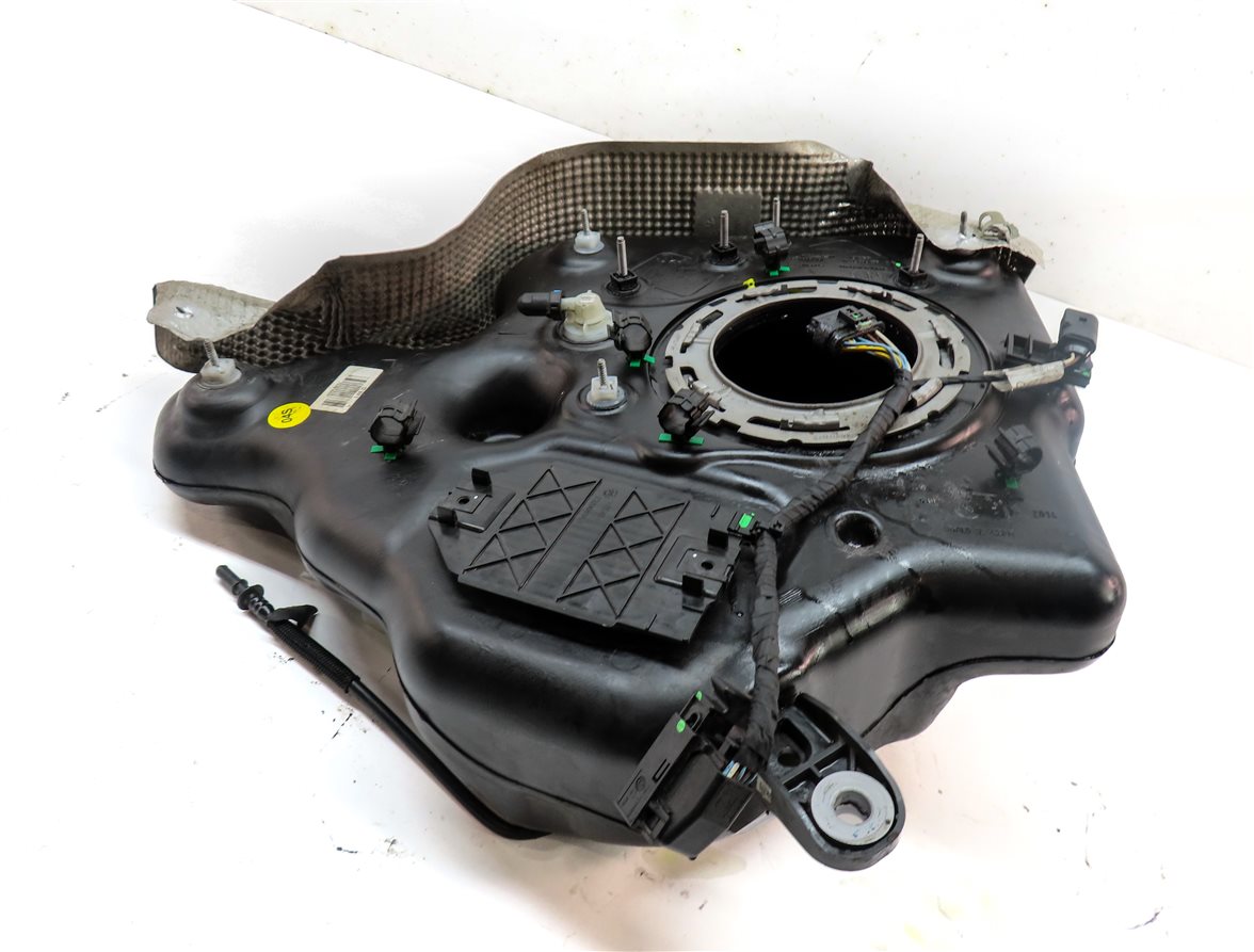 2014 AUDI A6 (C7 4G) 3.0L DIESEL (CPNB) ENGINE DEF TANK
