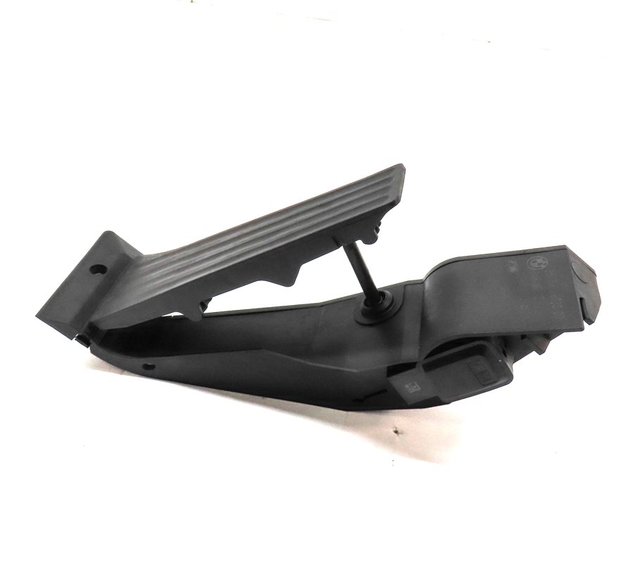 Thumbnail 4: 2005 BMW Z4 CONVERTIBLE (E85) FRONT LEFT DRIVER GAS THROTTLE ACCELERATOR PEDAL